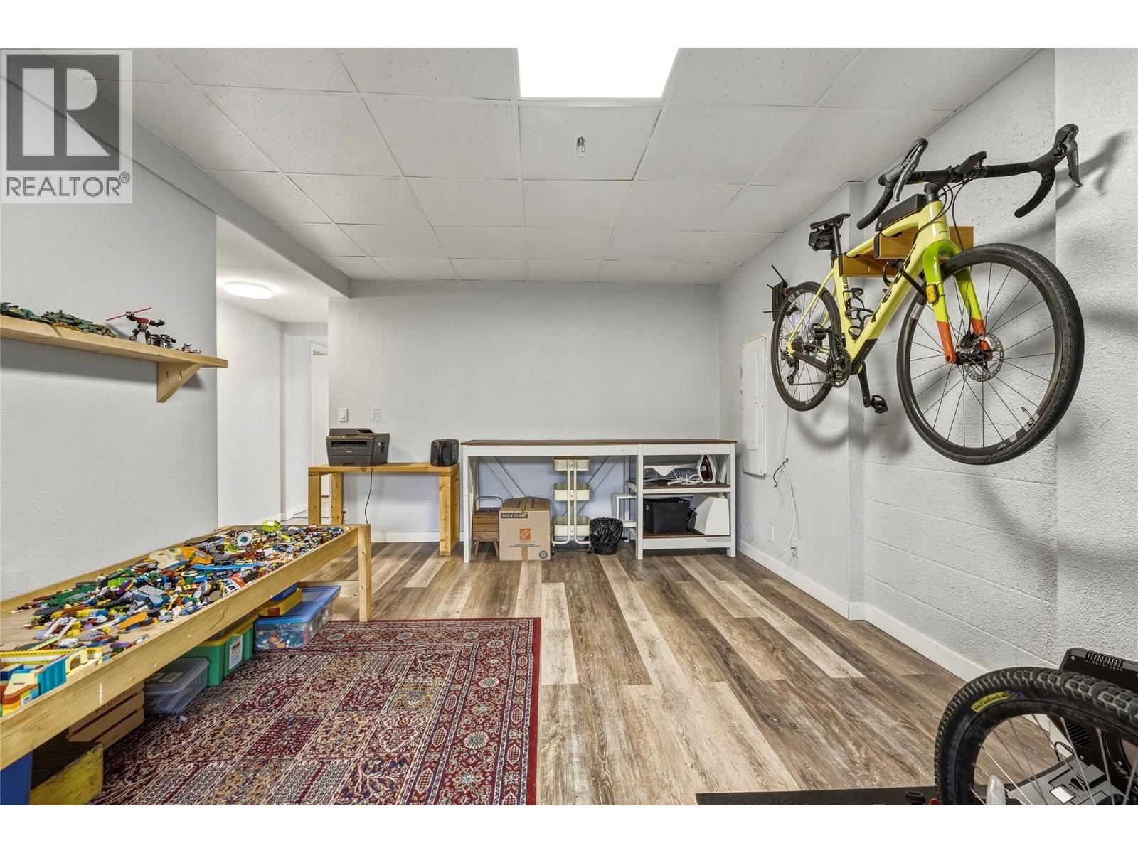 5301 27 Avenue - Image 35