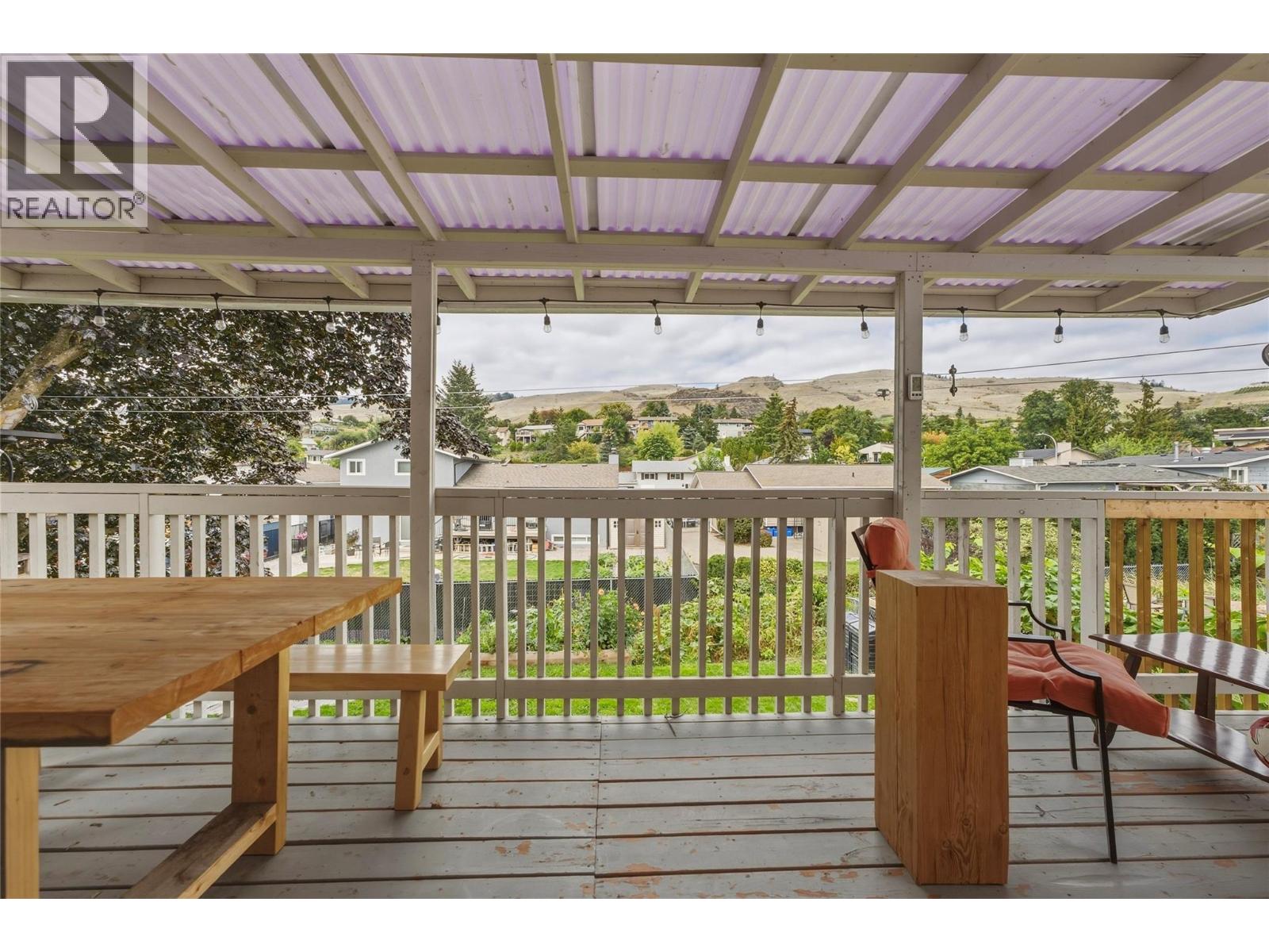 5301 27 Avenue - 37