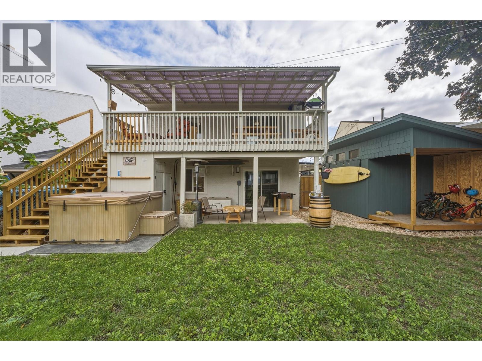 5301 27 Avenue - 39