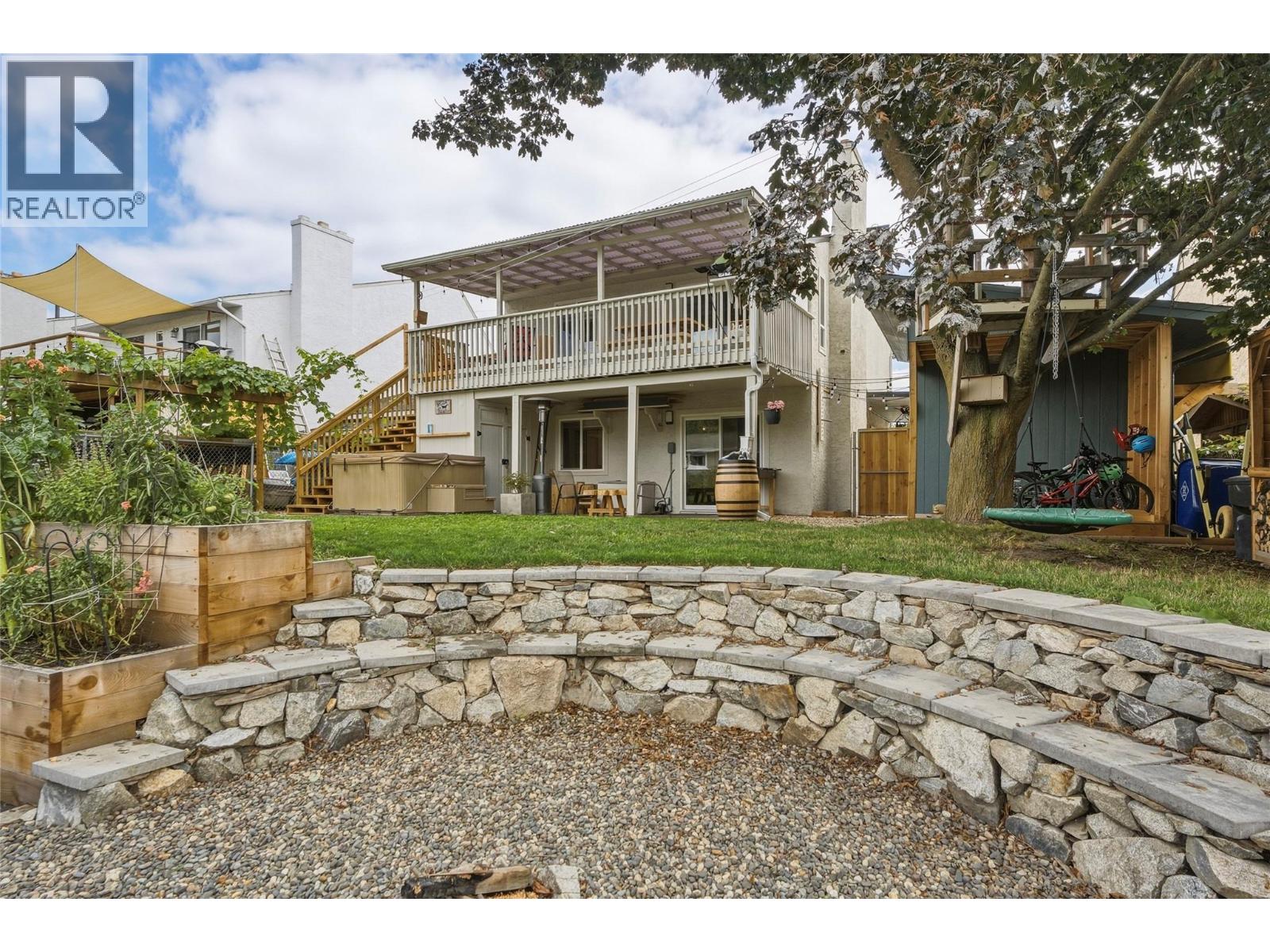 5301 27 Avenue - 42