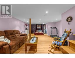 28 Dawes Hill Road thumbnail 35