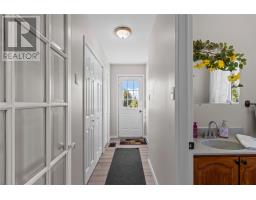 28 Dawes Hill Road thumbnail 7