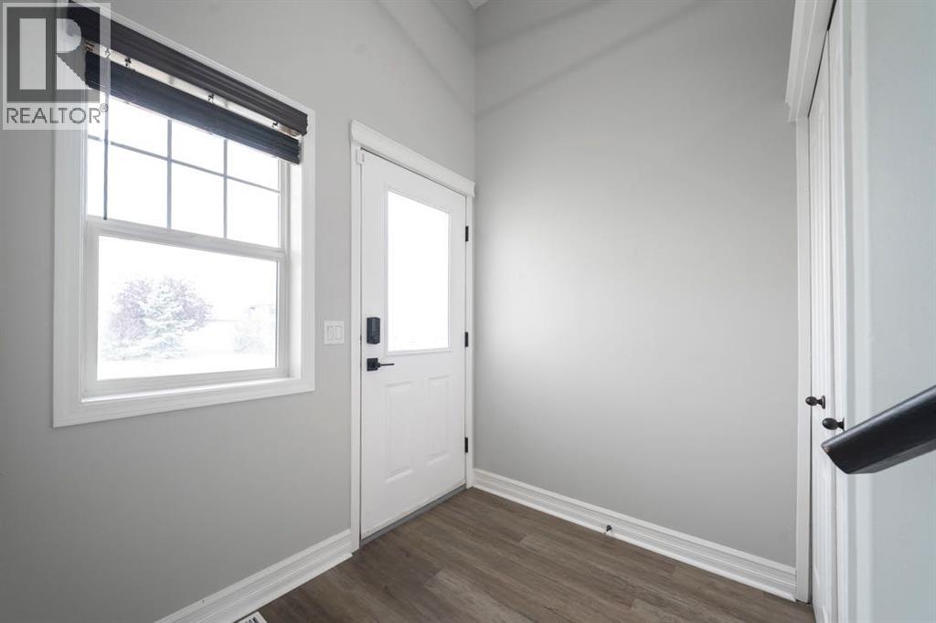109 Laurier Road, Fort McMurray, Alberta, T9K2L4, Fort McMurray, Alberta — photo 2 of 5