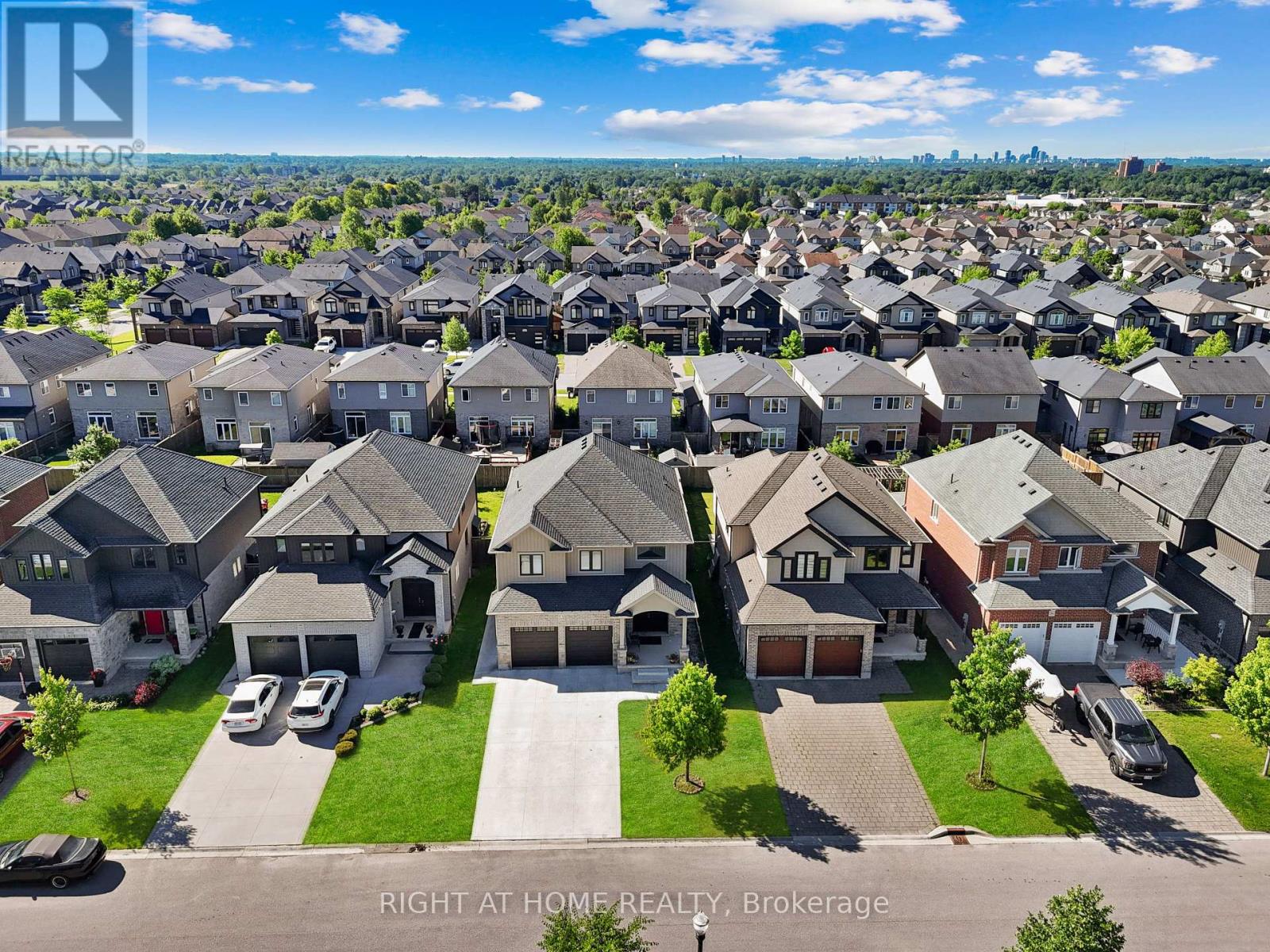 MAIN - 2178 SPRINGRIDGE DRIVE, London North (North C) — photo 6
