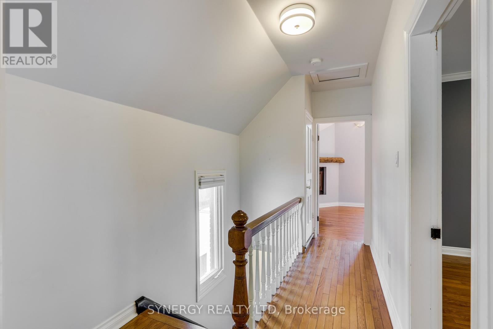 2 ERIE AVENUE - 21