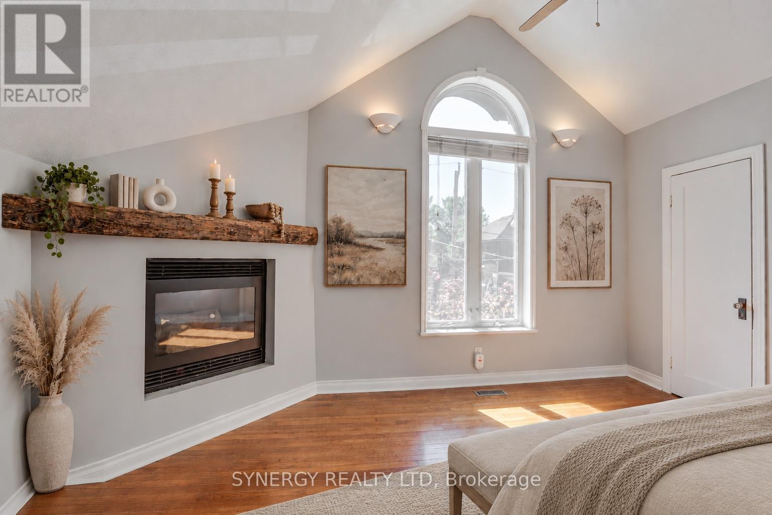 2 ERIE AVENUE - 22