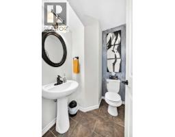 60 Arthur Close, Red Deer, AB T4R3M5 Photo 18