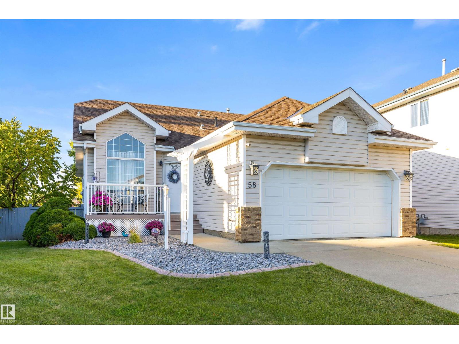 58 HARCOURT CR, St. Albert, Alberta, T8N6K7