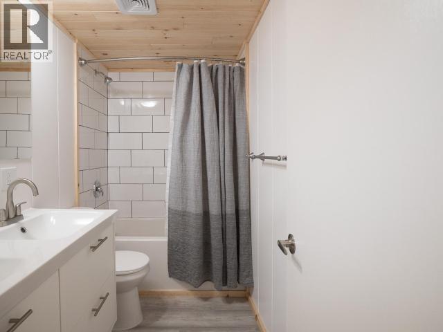 36-6263 LUND - Image 9