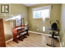 166 Elgin Place, Prince George, BC V2M6X4 Photo 10
