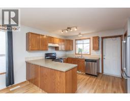 273 Kendrew Drive, Red Deer, AB T4P3Y9 Photo 11