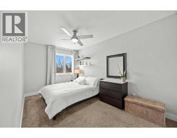 260 Riverside Mews SE - photo 28