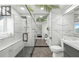 260 Riverside Mews SE - photo 24