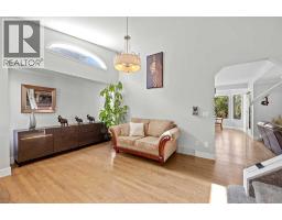 260 Riverside Mews SE - photo 7