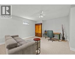 260 Riverside Mews SE - photo 34
