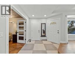 260 Riverside Mews SE - photo 2