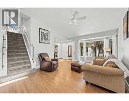 260 Riverside Mews SE - photo 6