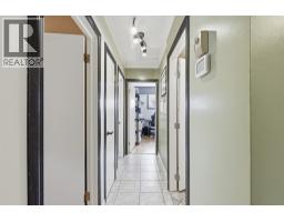 1087 Laroque Street, Kamloops, BC V2B5L6 Photo 18