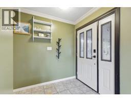 Kitchen - 1087 Laroque Street, Kamloops, BC V2B5L6 Photo 9