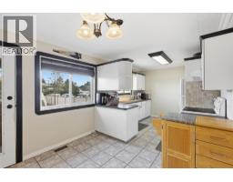 1087 Laroque Street, Kamloops, BC V2B5L6 Photo 14