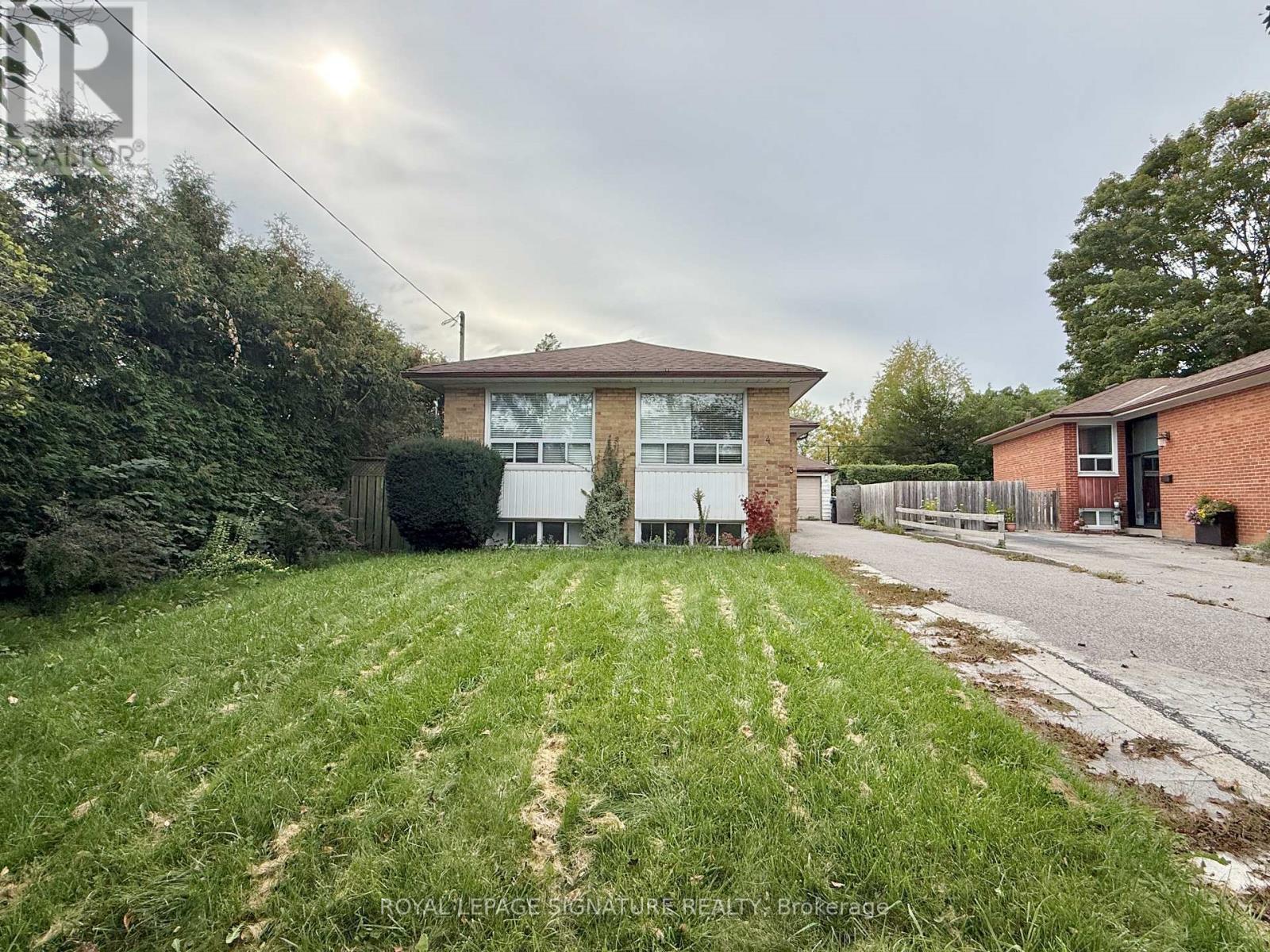 4 WANTANOPA CRESCENT - 45