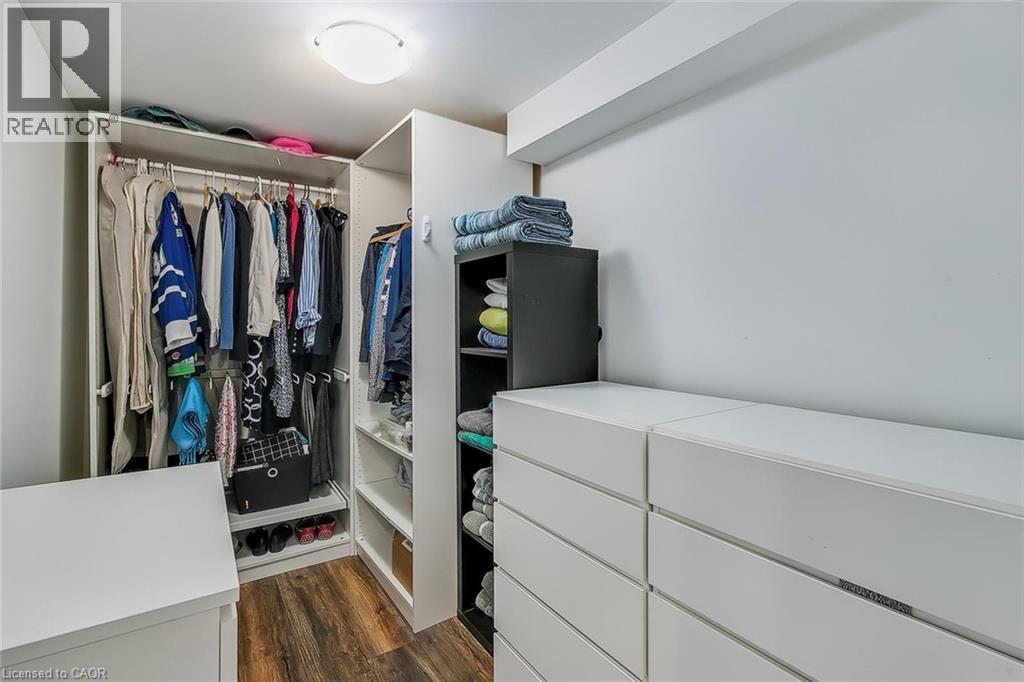 17 ORCHARD Crescent - 30