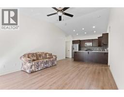 4pc Bathroom - 405 Sunvale Crescent Ne, High River, AB T1V0E8 Photo 7