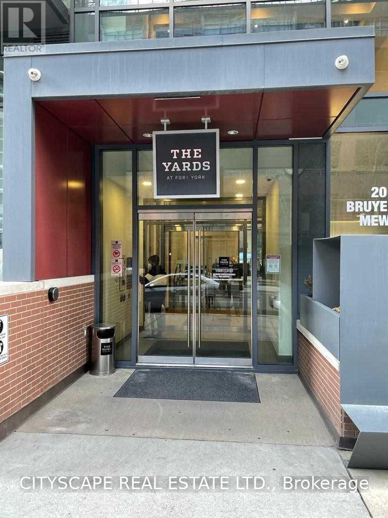 TH03 - 20 BRUYERS MEWS, Toronto (Niagara)