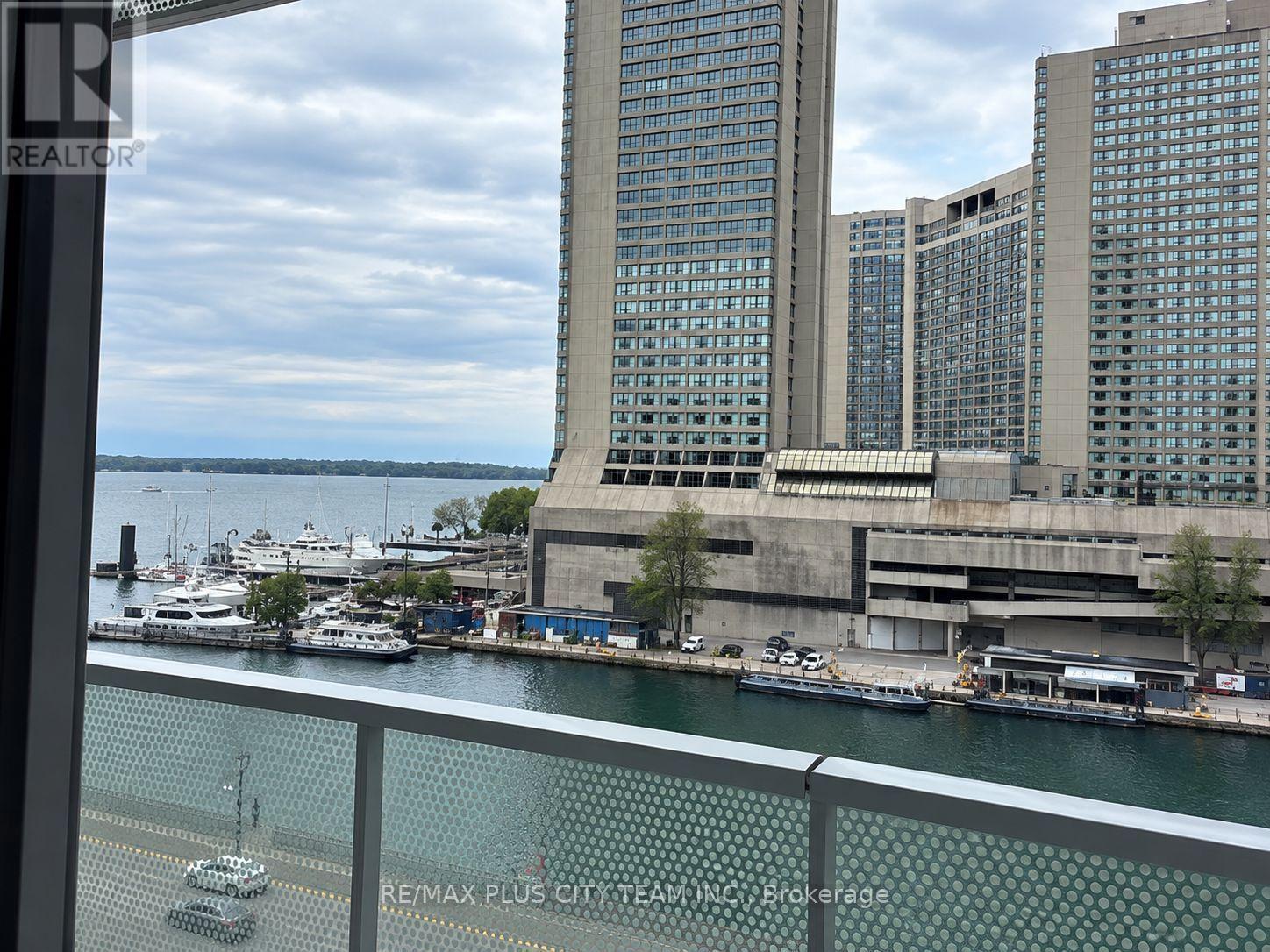 619 - 15 QUEENS QUAY E, Toronto (Waterfront Communities) — photo 8