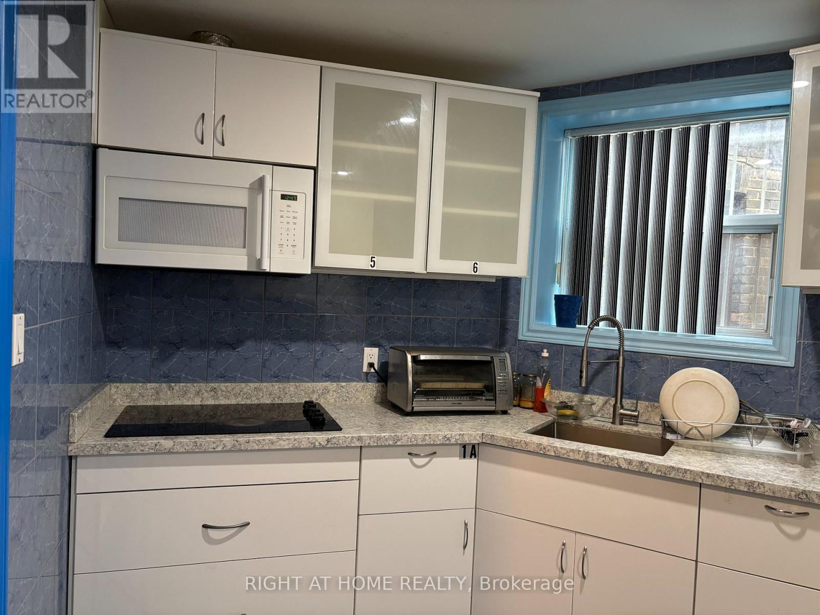 UNIT 1 - 389 SPADINA AVENUE, Toronto (Kensington-Chinatown) — photo 10