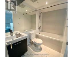 714 - 386 Yonge Street, Toronto, ON M5B0A5 Photo 8