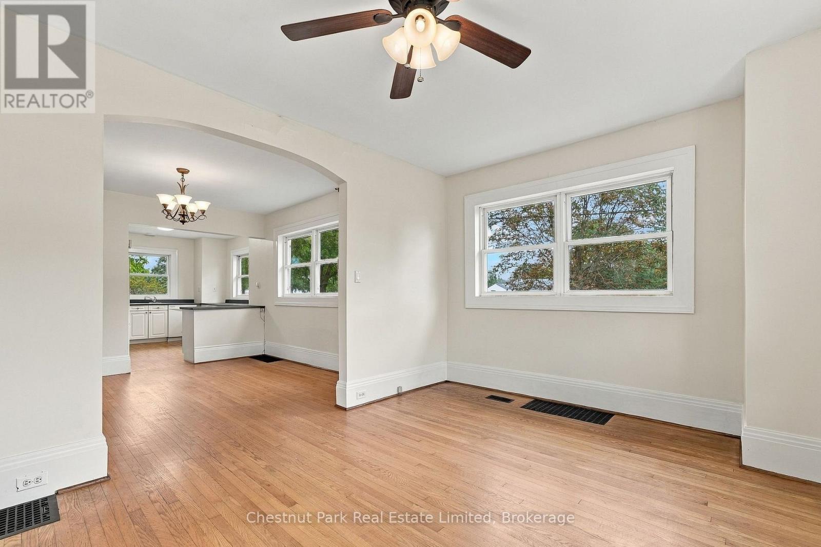 10 NORTHPORT STREET, Prince Edward County (Sophiasburg Ward) — photo 7