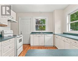 10 Northport Street, Prince Edward County, ON K0K2T0 Photo 19