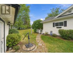 10 Northport Street, Prince Edward County, ON K0K2T0 Photo 28