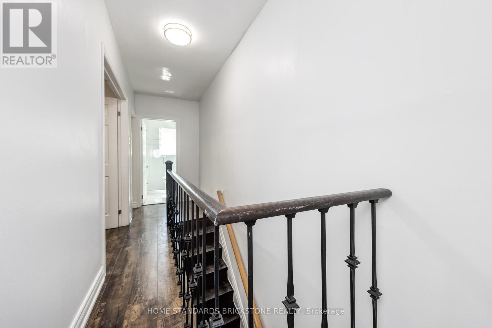 2ND FLOOR - 792 PAPE AVENUE, Toronto (Playter Estates-Danforth) — photo 5