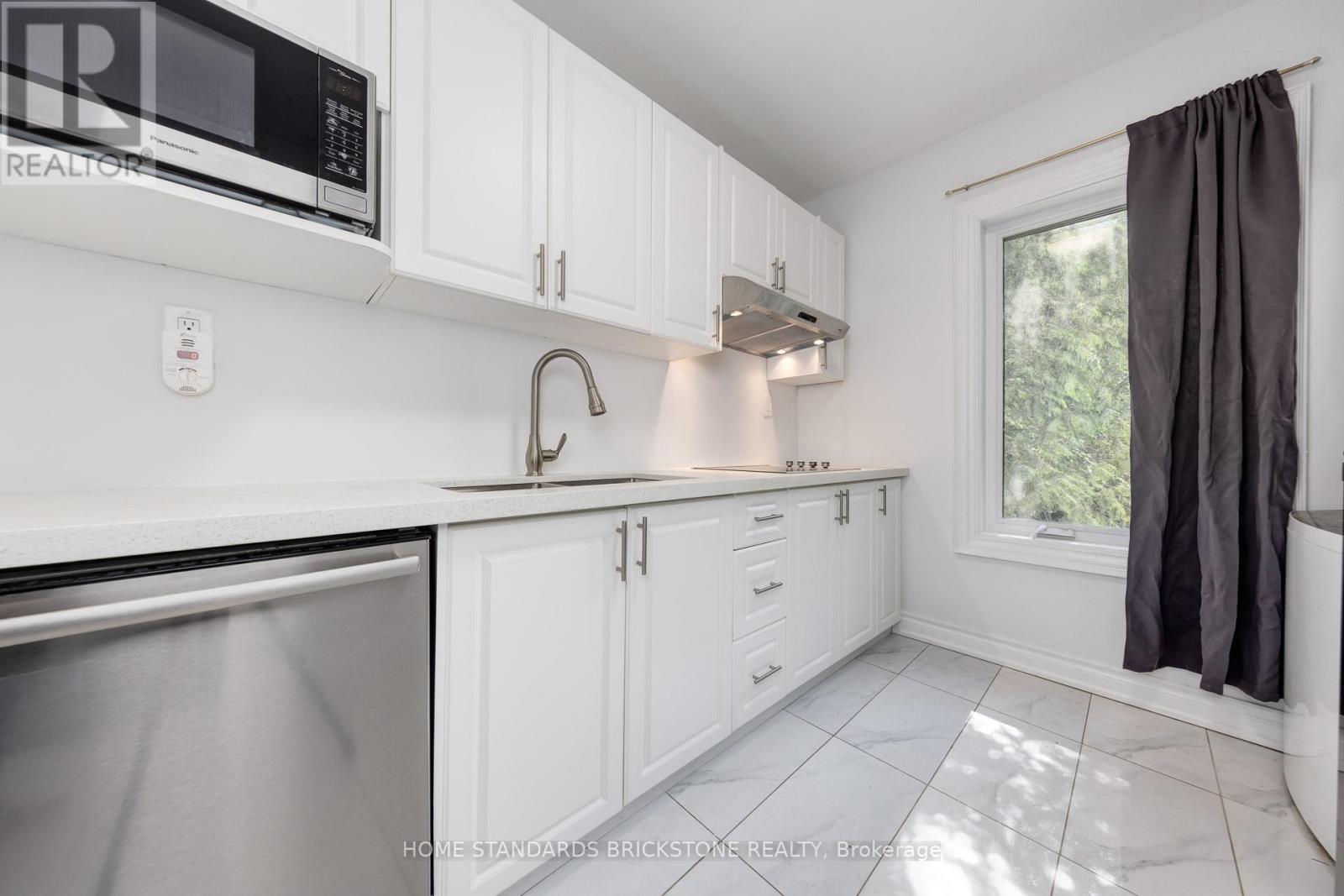 2ND FLOOR - 792 PAPE AVENUE, Toronto (Playter Estates-Danforth) — photo 6
