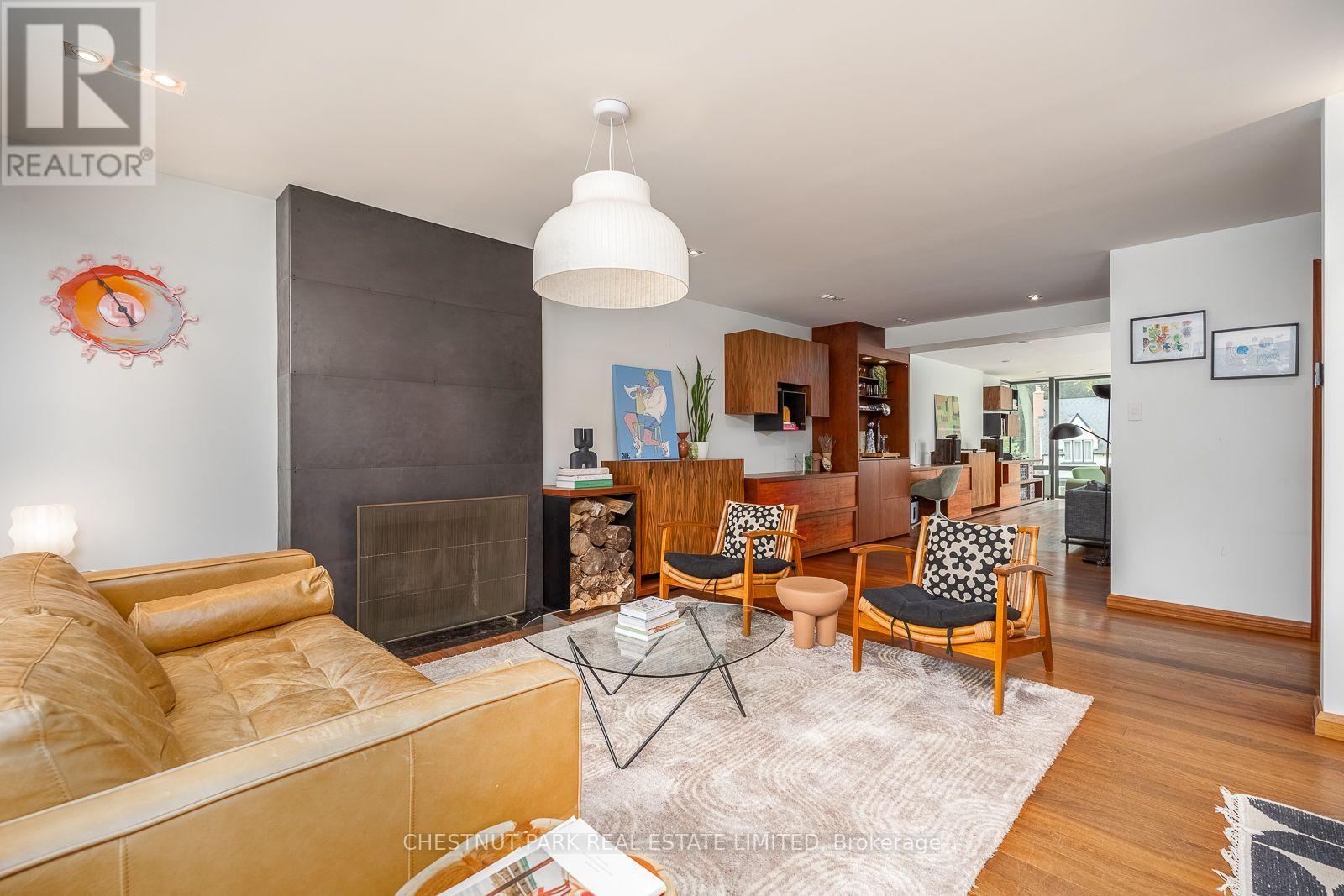 16 FALLINGBROOK WOOD, Toronto (Birchcliffe-Cliffside) — photo 7