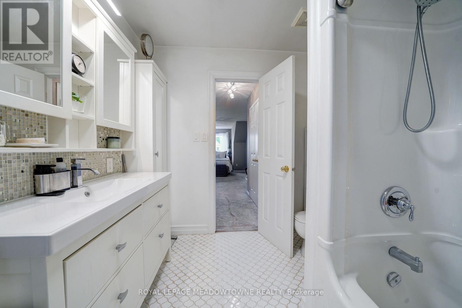 494 FLAGSTONE COURT - 21