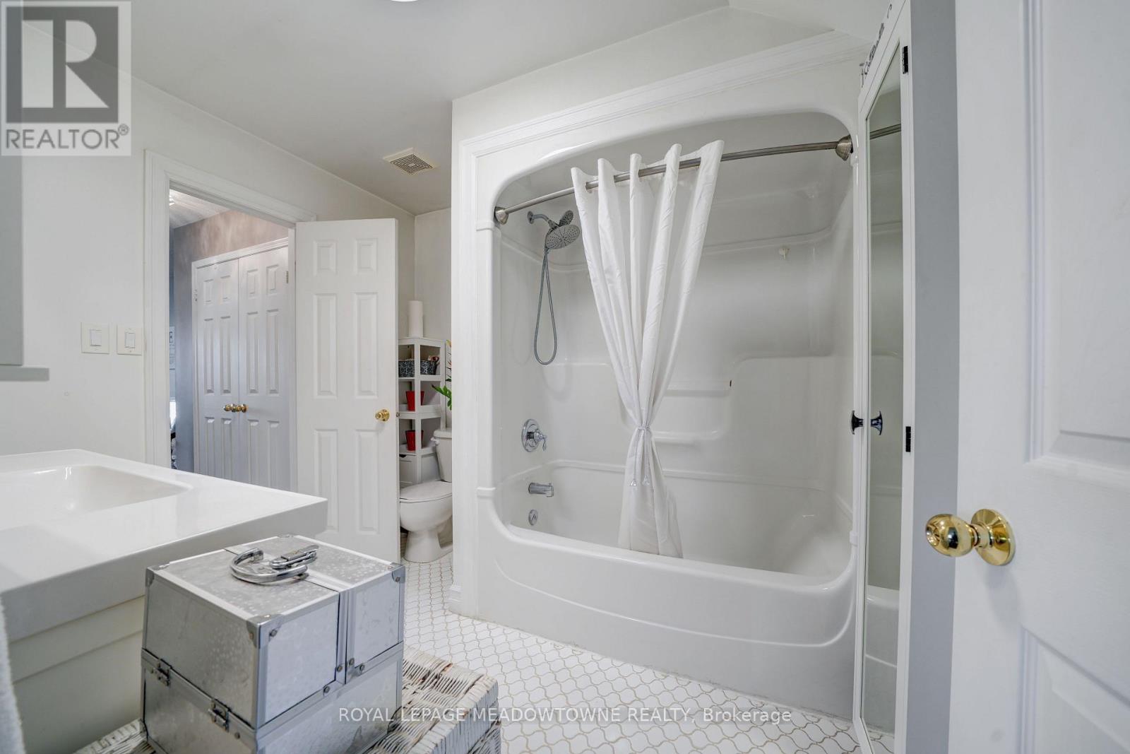 494 FLAGSTONE COURT - 22