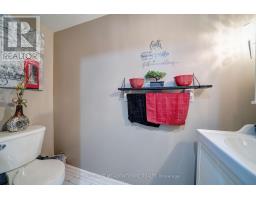 Bedroom 2 - 494 Flagstone Court, Oshawa, ON L1K2Z7 Photo 12
