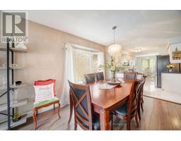 Eating area - 494 Flagstone Court, Oshawa, ON L1K2Z7 Photo 7