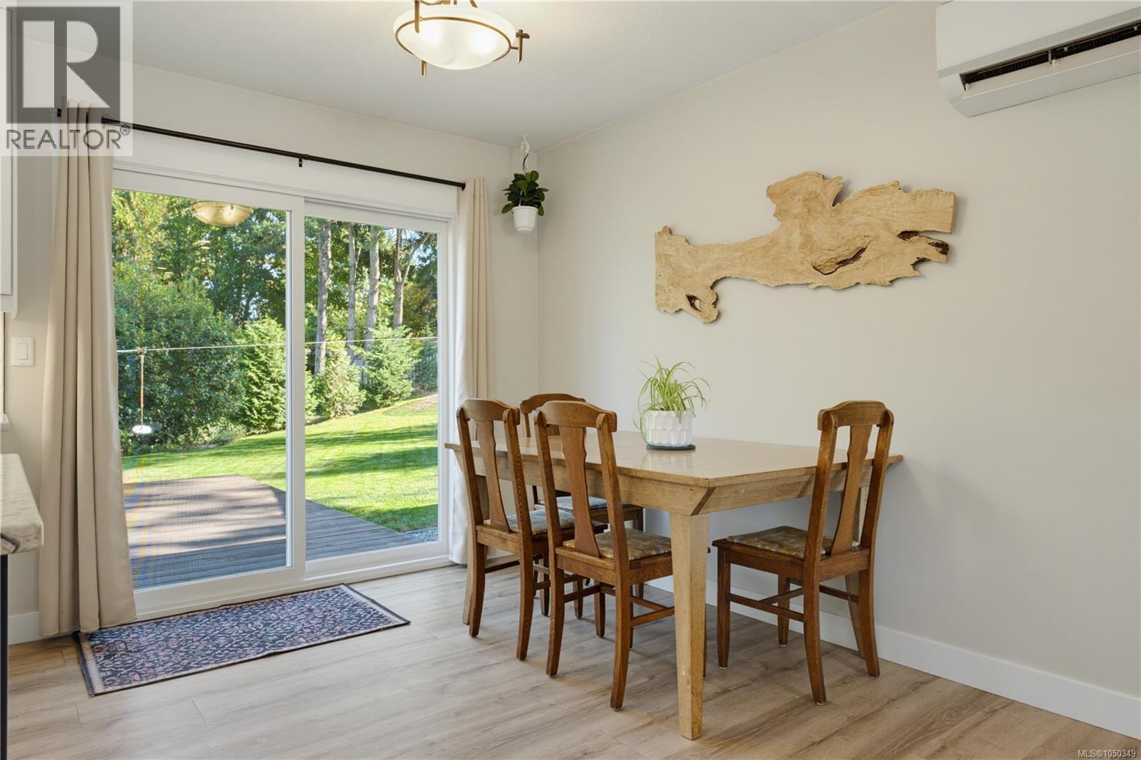 2302 Towerview Cres - Image 27