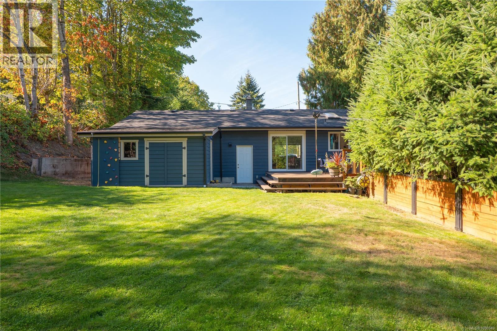 2302 Towerview Cres - Image 38
