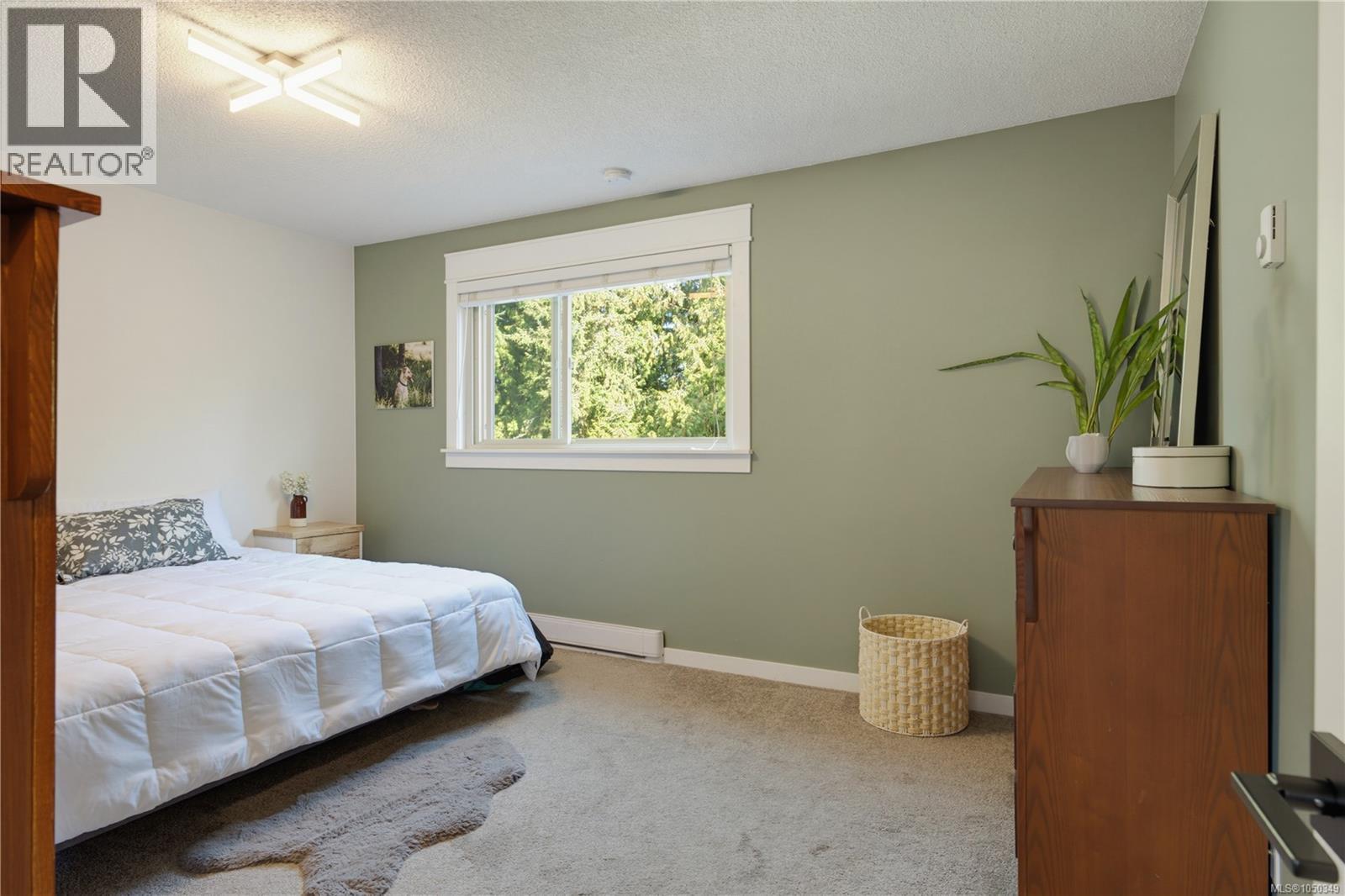 2302 Towerview Cres - 41