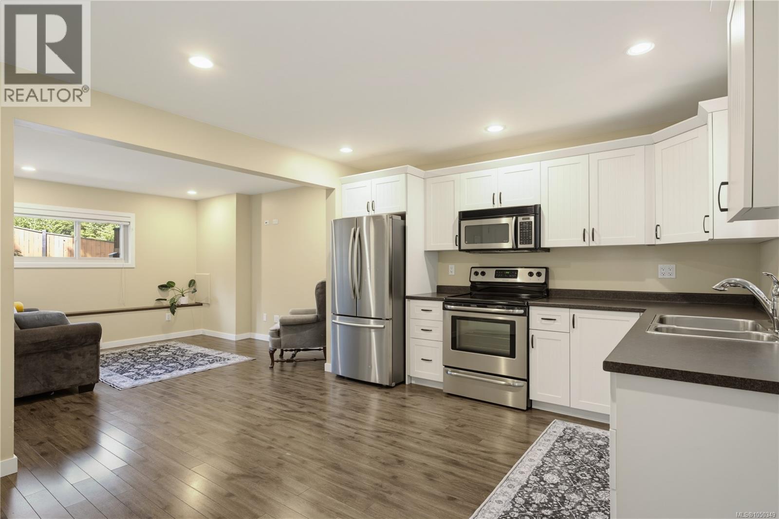 2302 Towerview Cres - Image 52
