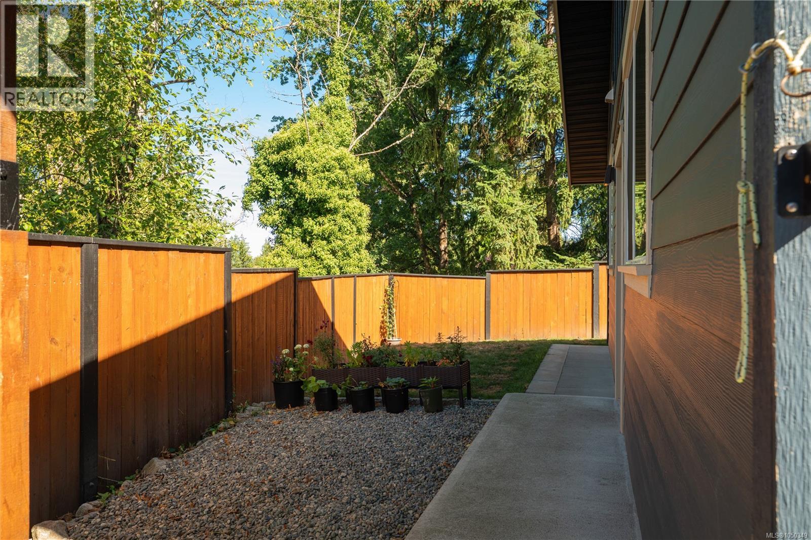 2302 Towerview Cres - 76