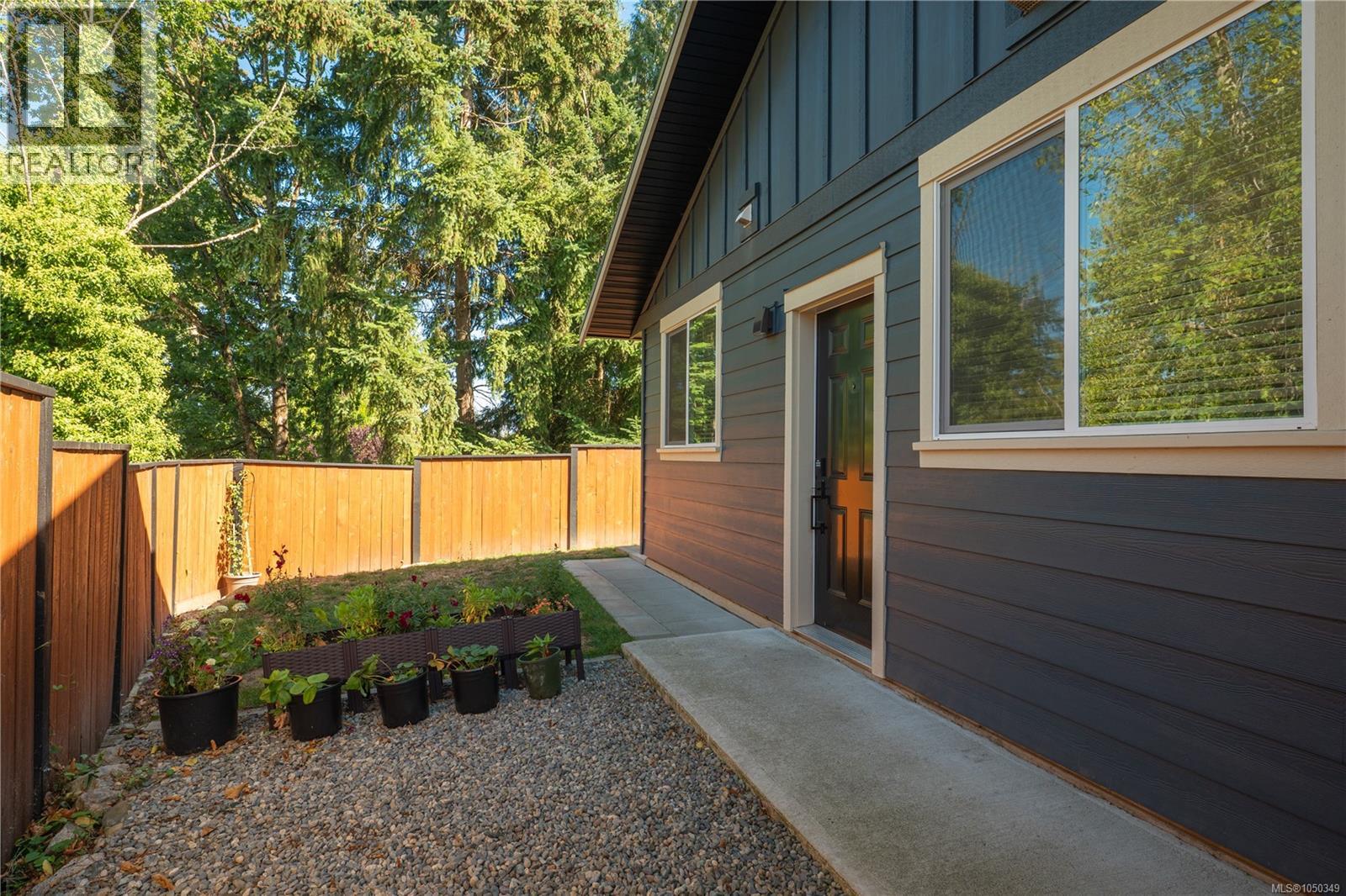 2302 Towerview Cres - 77