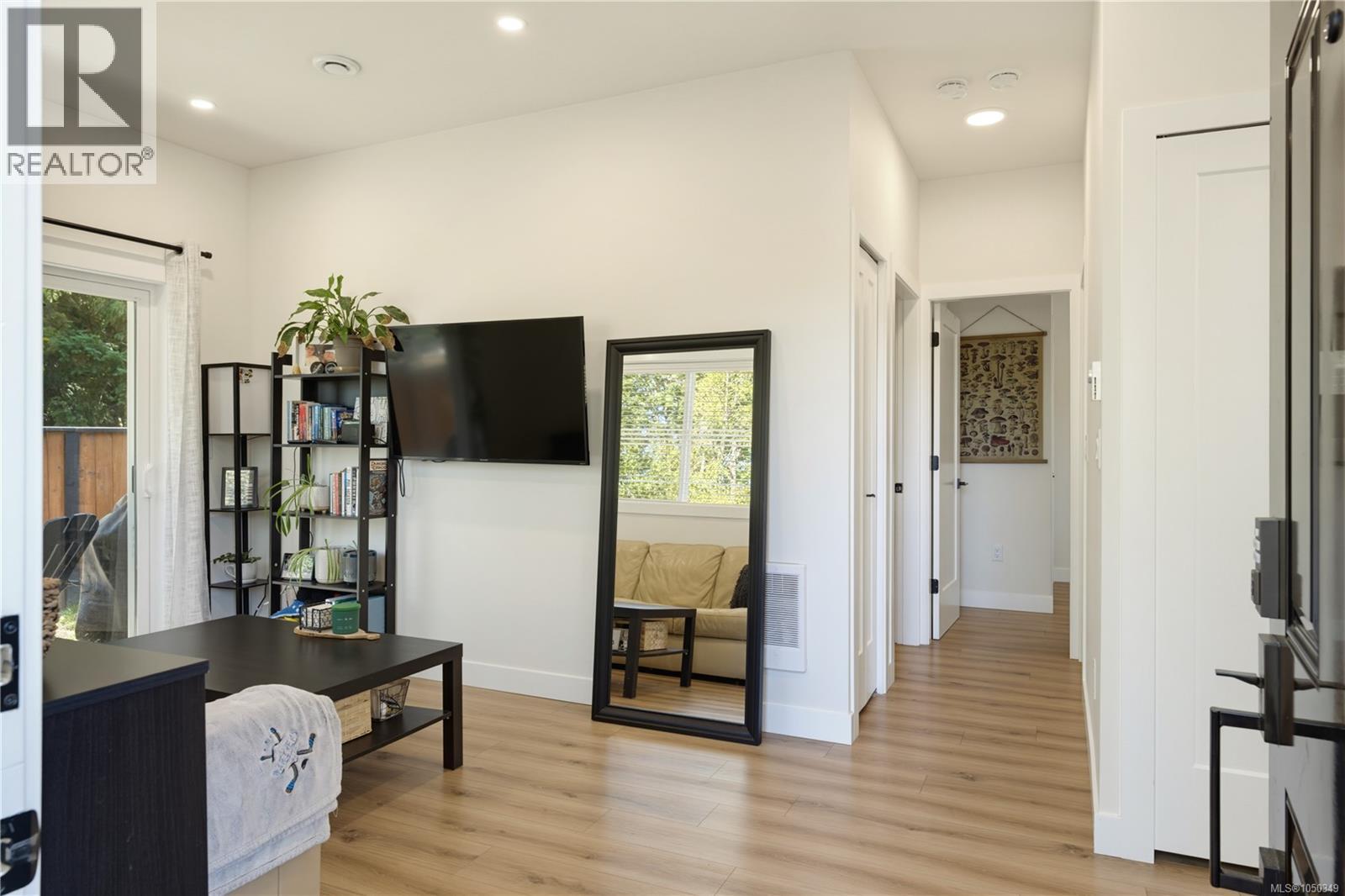 2302 Towerview Cres - 81
