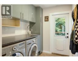 2302 Towerview Cres, Nanaimo, BC V9R6T3 Photo 40