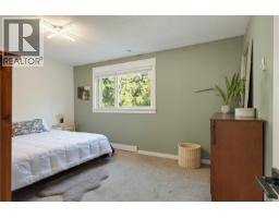 2302 Towerview Cres, Nanaimo, BC V9R6T3 Photo 41